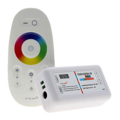 2,4 gigahertz du contact LED RVB de contrôleur de Dimmable Wireless For LED de lumière de bande à distance