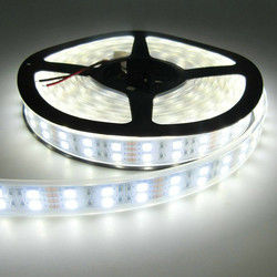 Lumière de bande flexible de la double rangée LED RVB SMD 5050 120LEDs/M For Landscape Lighting