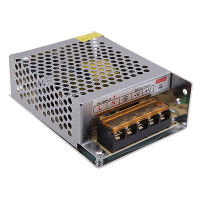 C.A. 100V 240V à l'adaptateur de changement de transformateur de puissance de régulateur d'alimentation d'énergie de C.C 5V 10A 50W pour la bande de lumière de LED