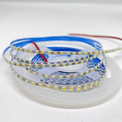 Puissance simple étroite de la lumière de bande de la couleur LED du panneau 3mm 9.6W pour le petit OEM de l'espace