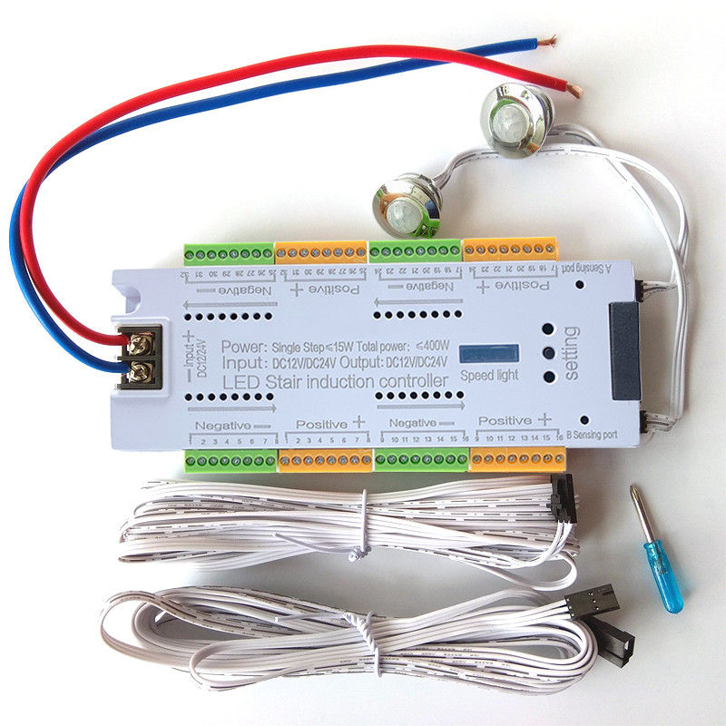 Le contrôleur de l'escalier LED des 32 Manche, PIR Motion Sensor Switch For fait un pas lumière de bande