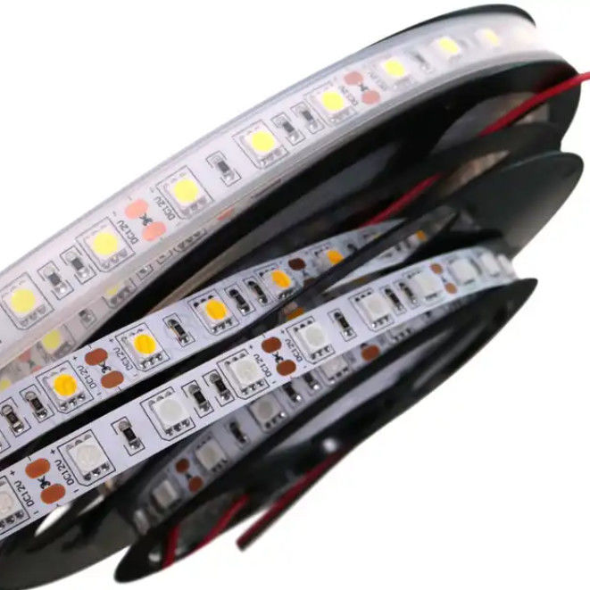 SMD 5050 Lumière à bande LED monocouleur 12V Voltage sûr Faible consommation d'énergie